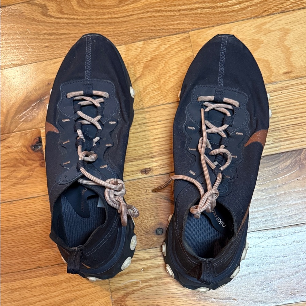 Nike women’s Black and Brown Shoes